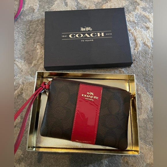 NWT Coach Brown and Red Wristlet in the gift box - Picture 2 of 10